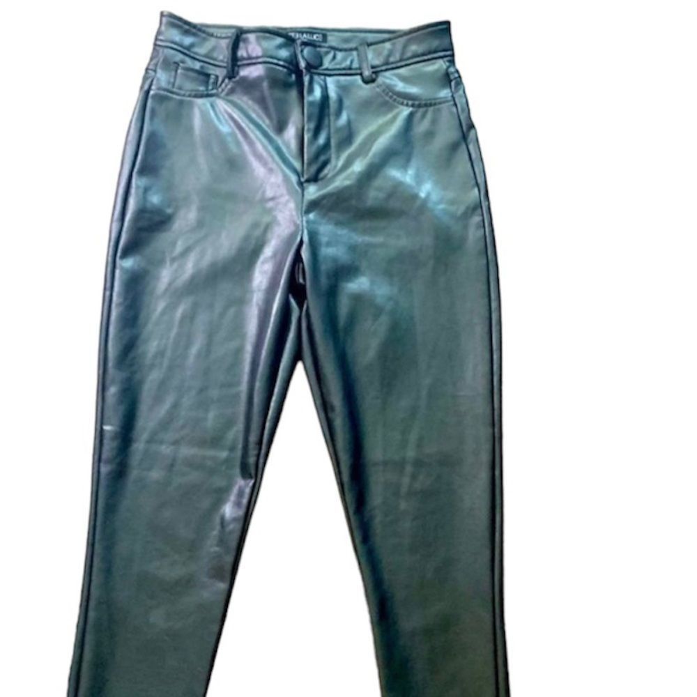 Stella Luce Faux Leather Lined Black
Pants - Size Small​